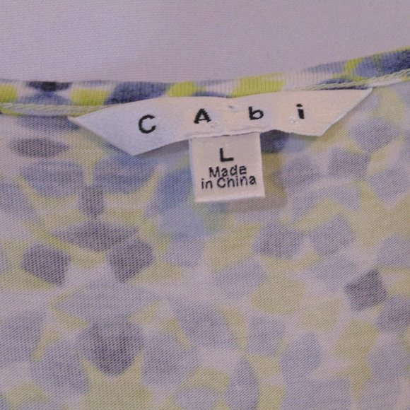 cabi crossover mosaic top style 257 green, white yellow size Large - Picture 4 of 4